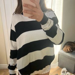 Brandy Melville sweater